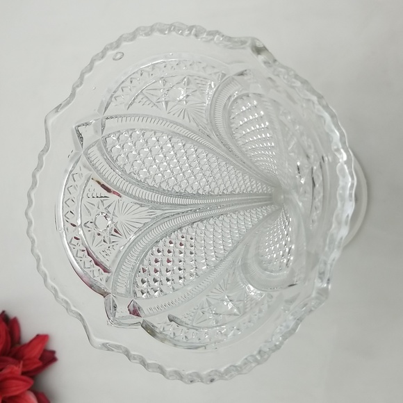 EAPG U.S. Glass Massachusetts Trumpet Vase - Picture 2 of 16